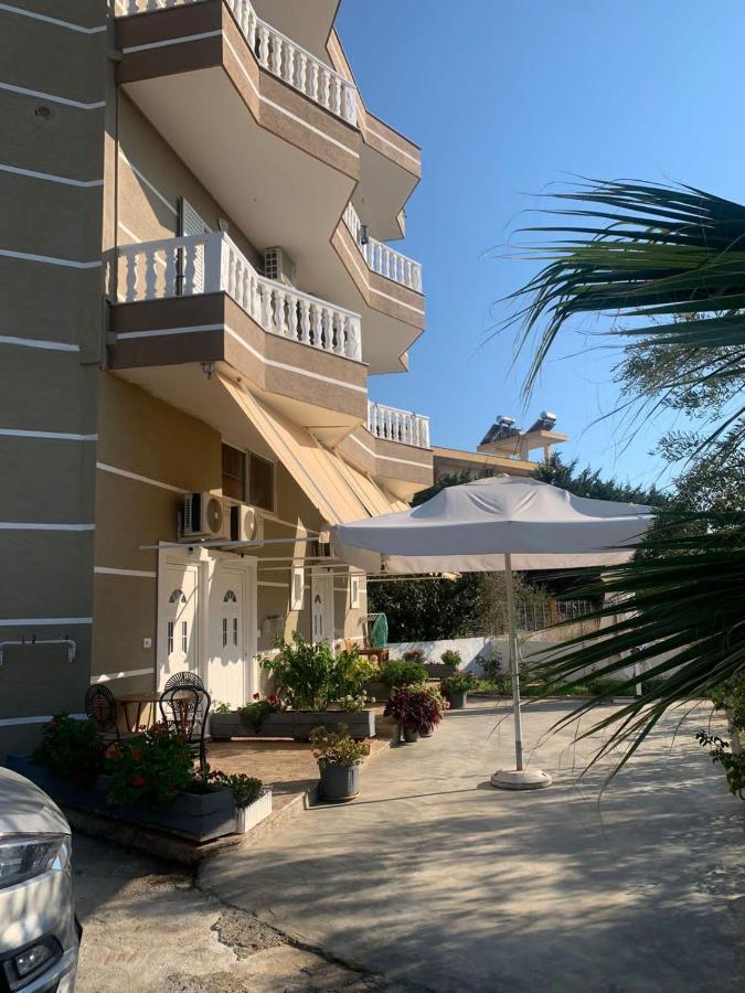 사밀 Vila Mario 아파트 호텔 외부 사진