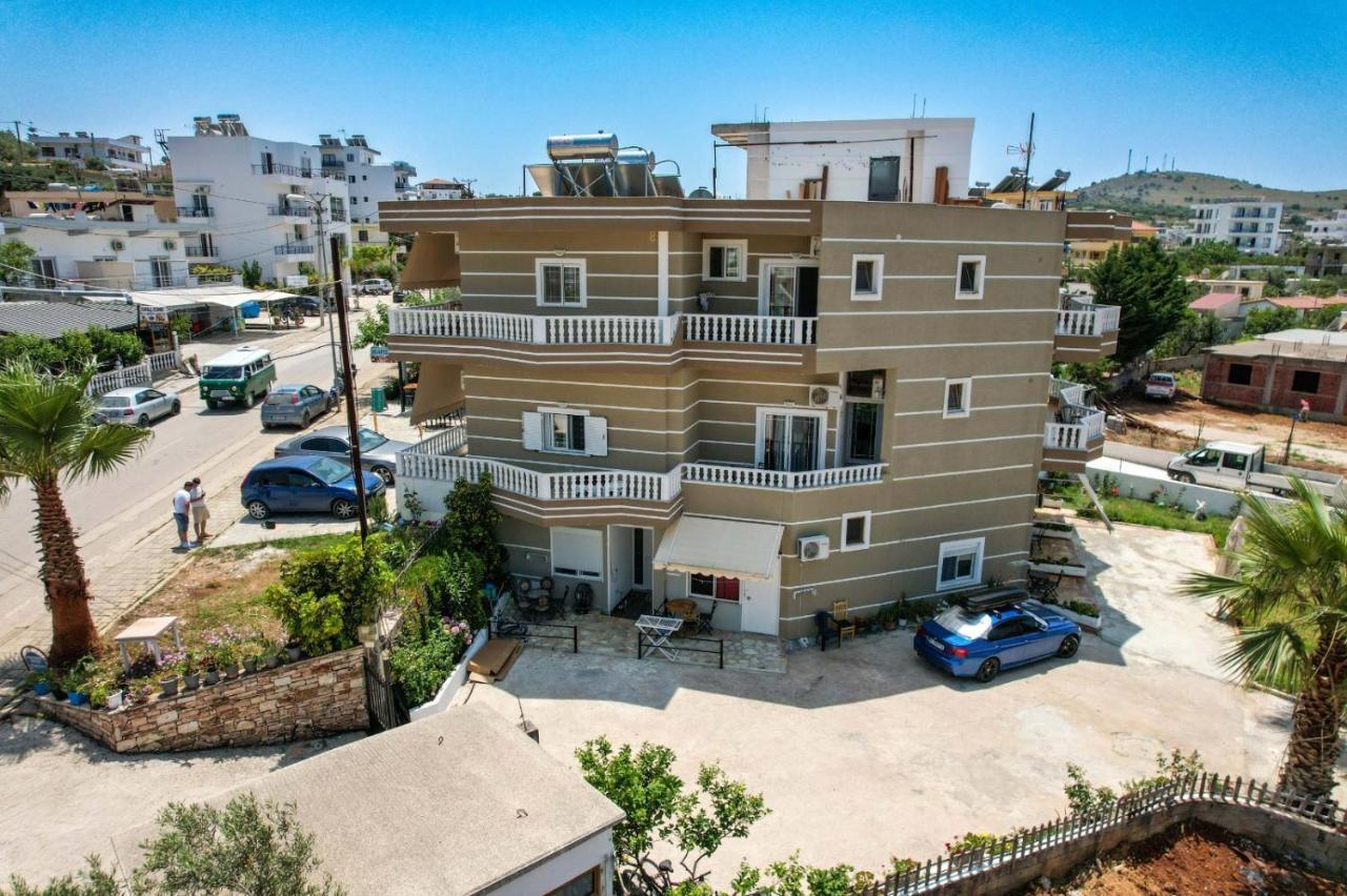 사밀 Vila Mario 아파트 호텔 외부 사진